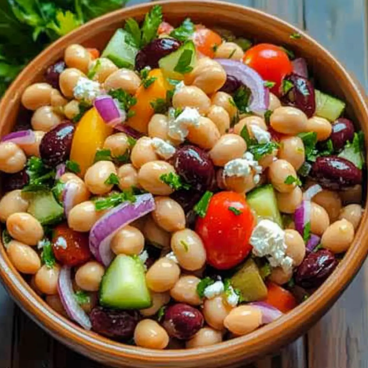 Mediterranean Bean Salad: A Flavorful Boost for Your Day