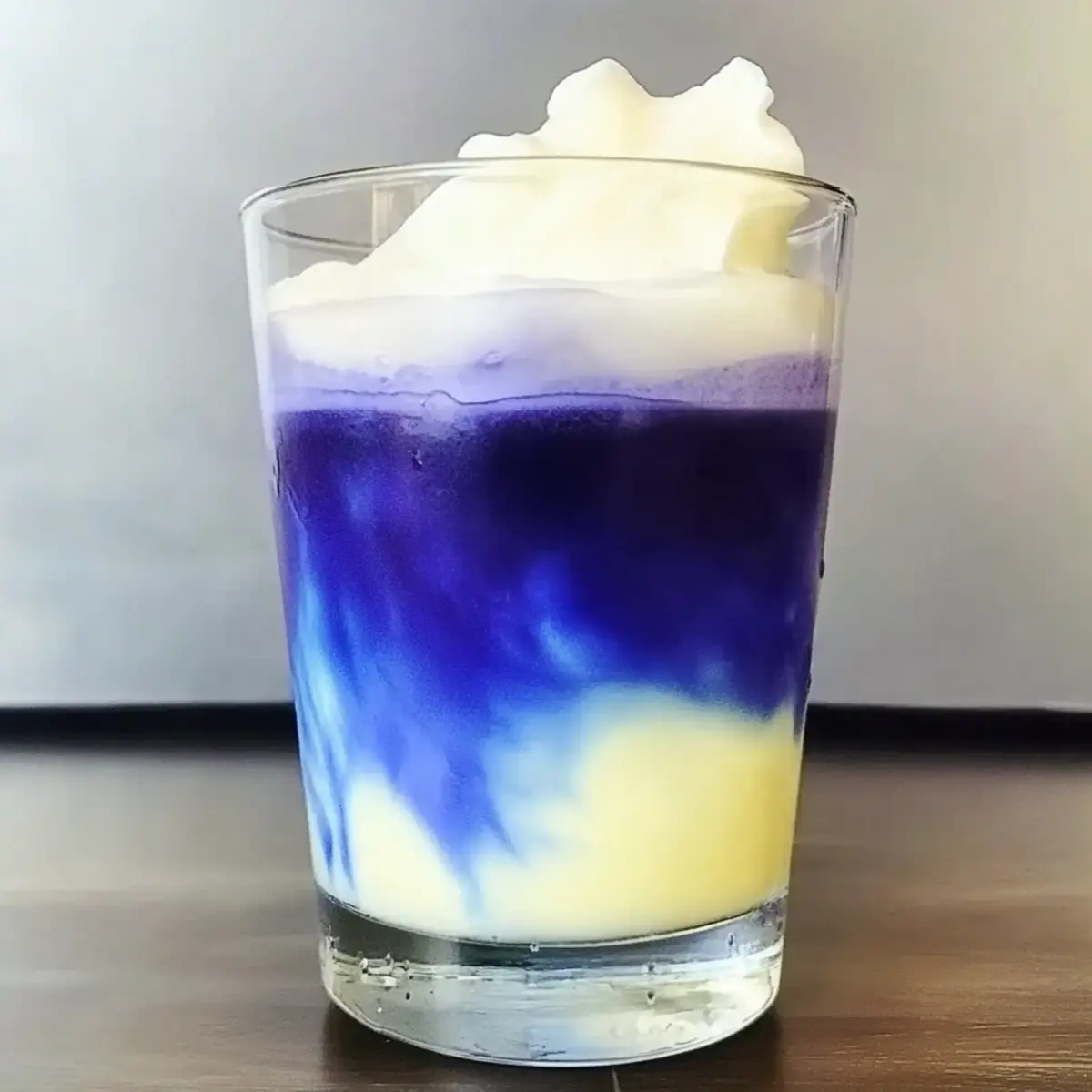 Brew Your Dream Iced Blue Tea Latte Recipe at Home