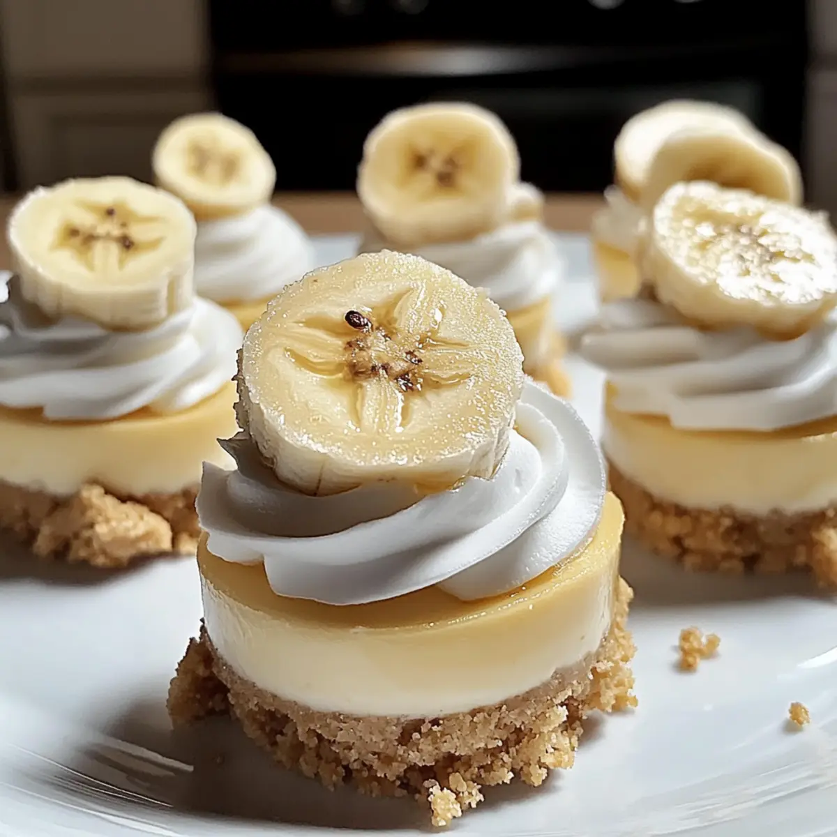 Delicious No-Bake Mini Banana Pudding Cheesecakes Delight
